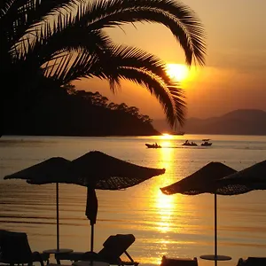 Lighthouse Legend Aparts Apartment Fethiye